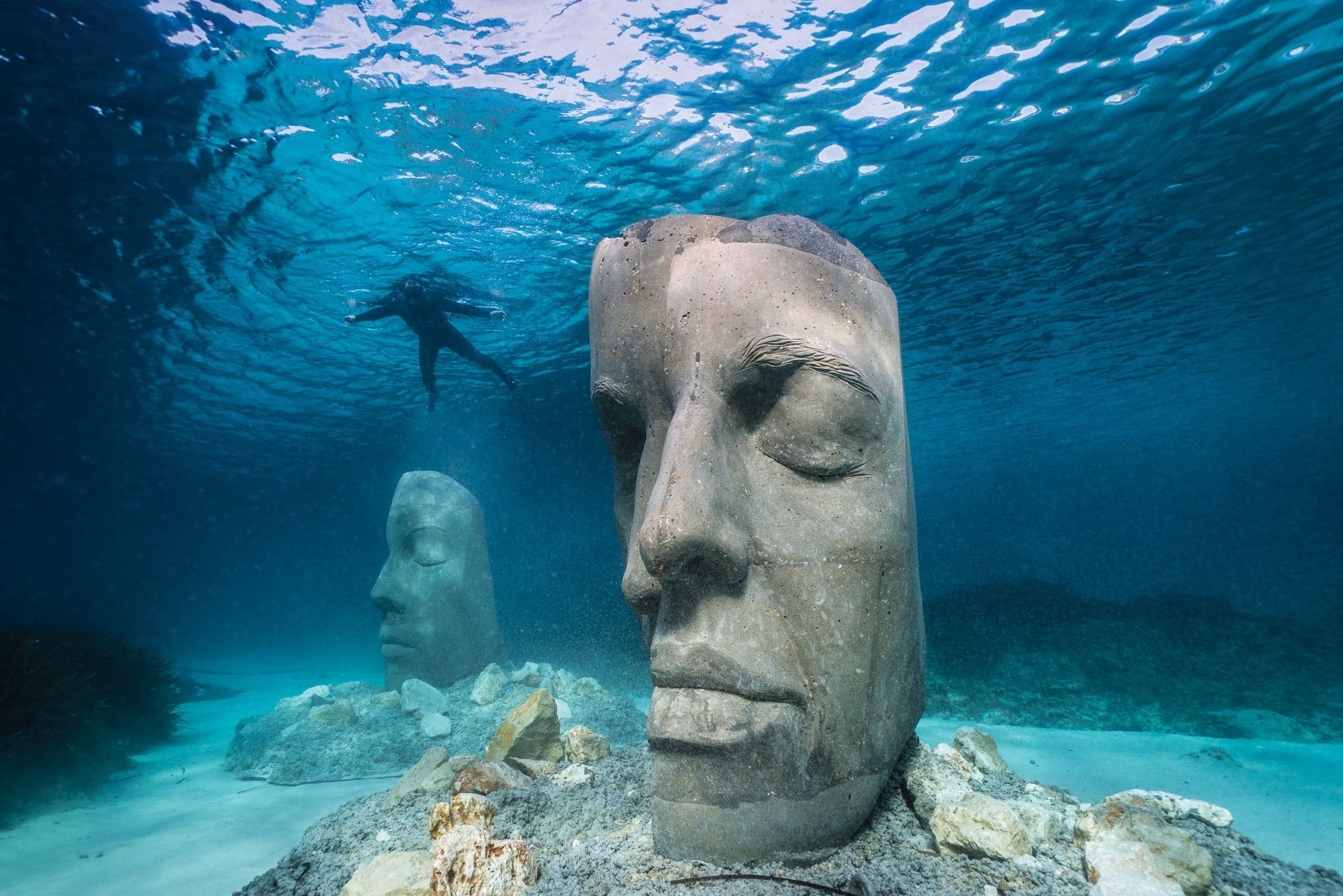 Why these artists are leaving ghostly sculptures at the bottom of the ocean