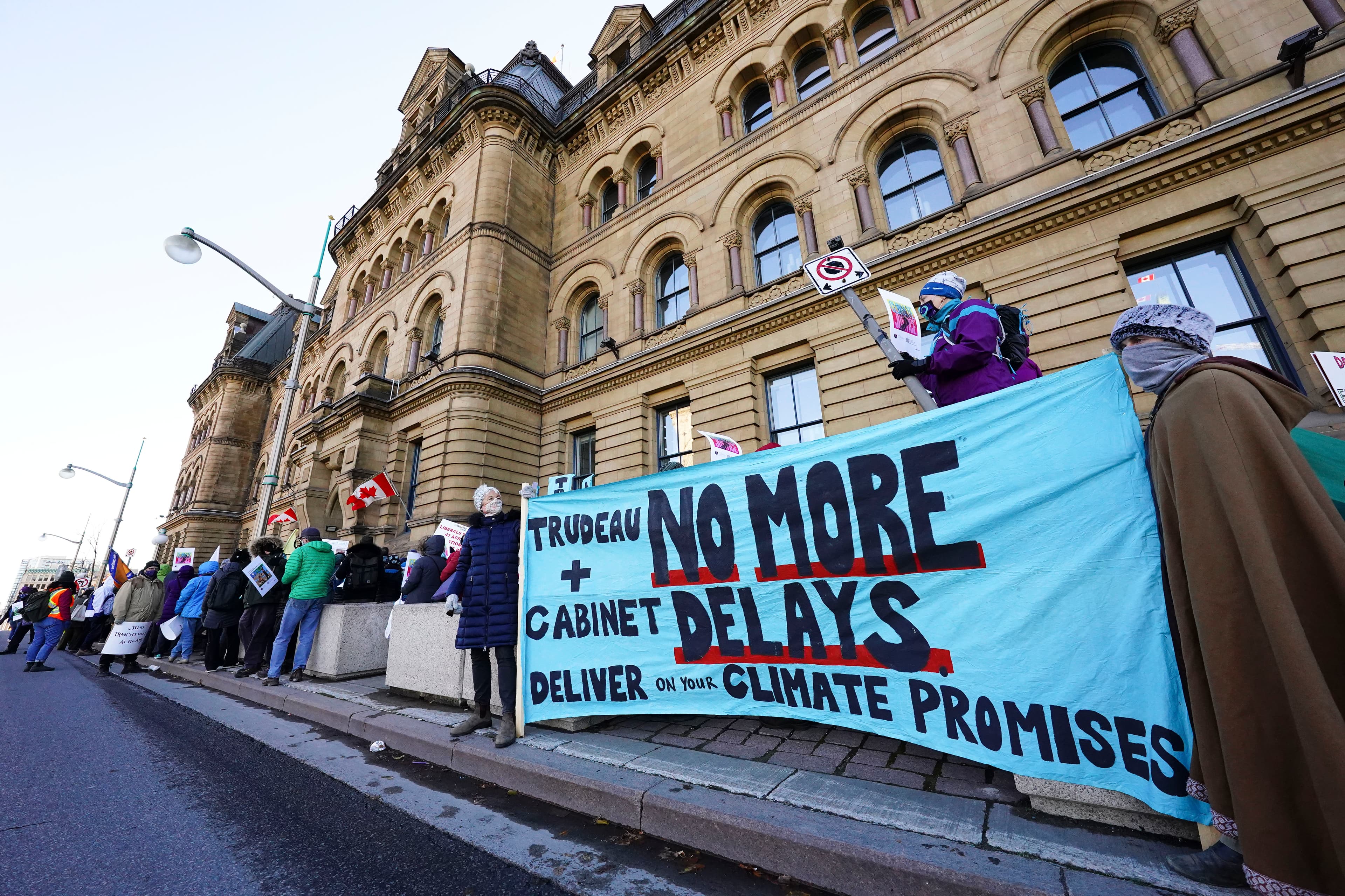 On energy and climate, politics is the problem