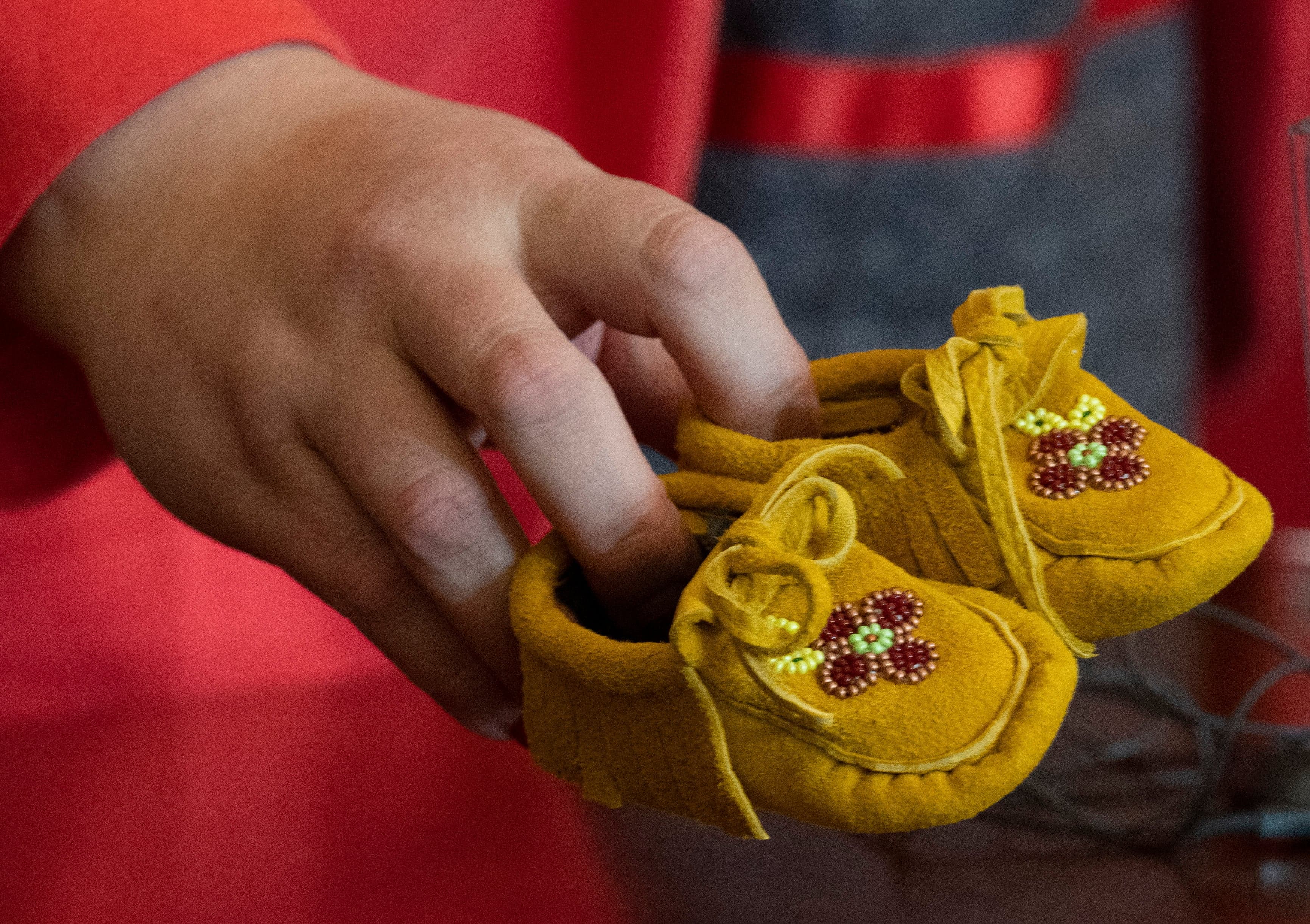 Ottawa reaches $40 billion agreement to reform Indigenous child welfare