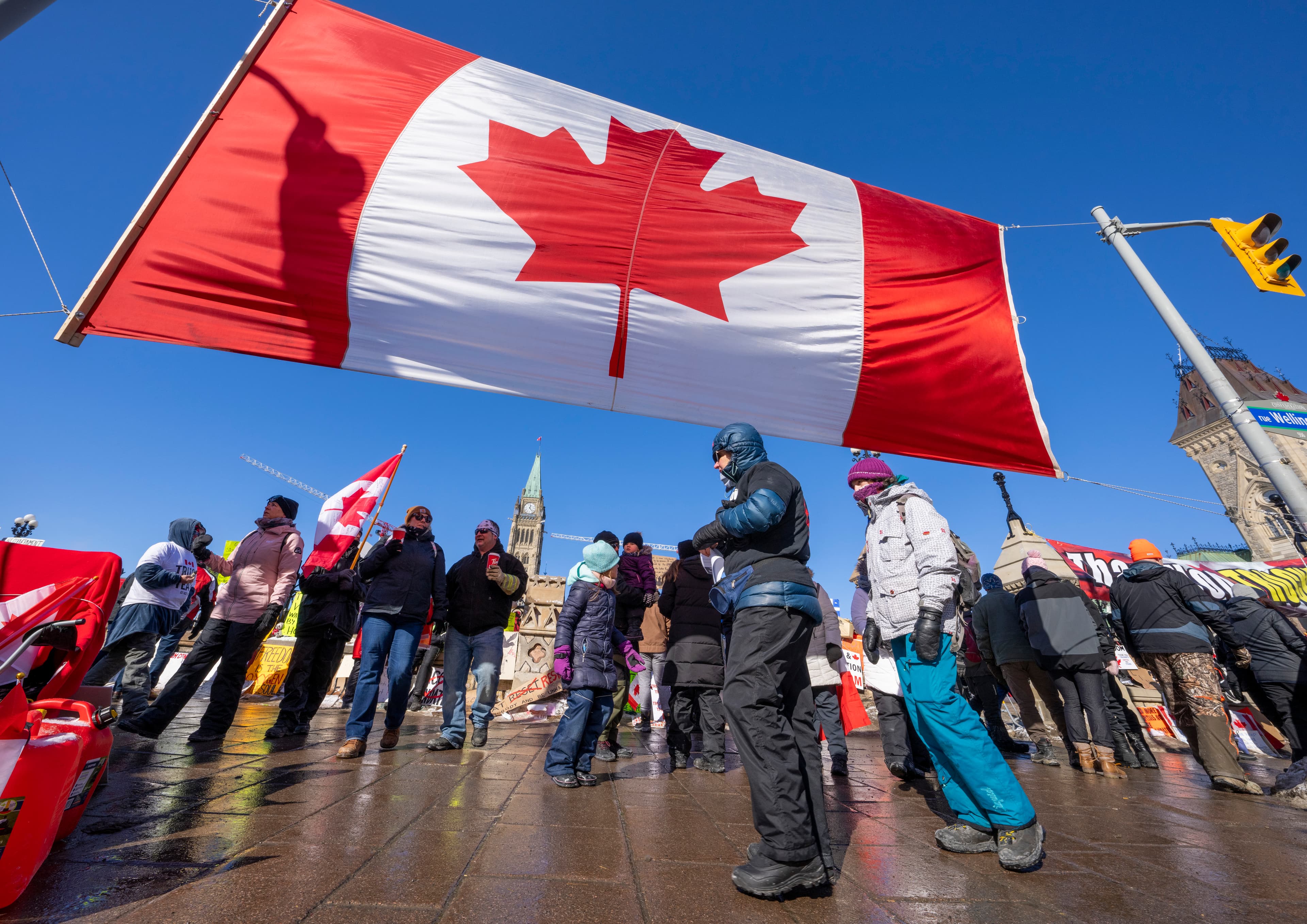 Ottawa mayor lands a shaky deal with the Freedom Convoy