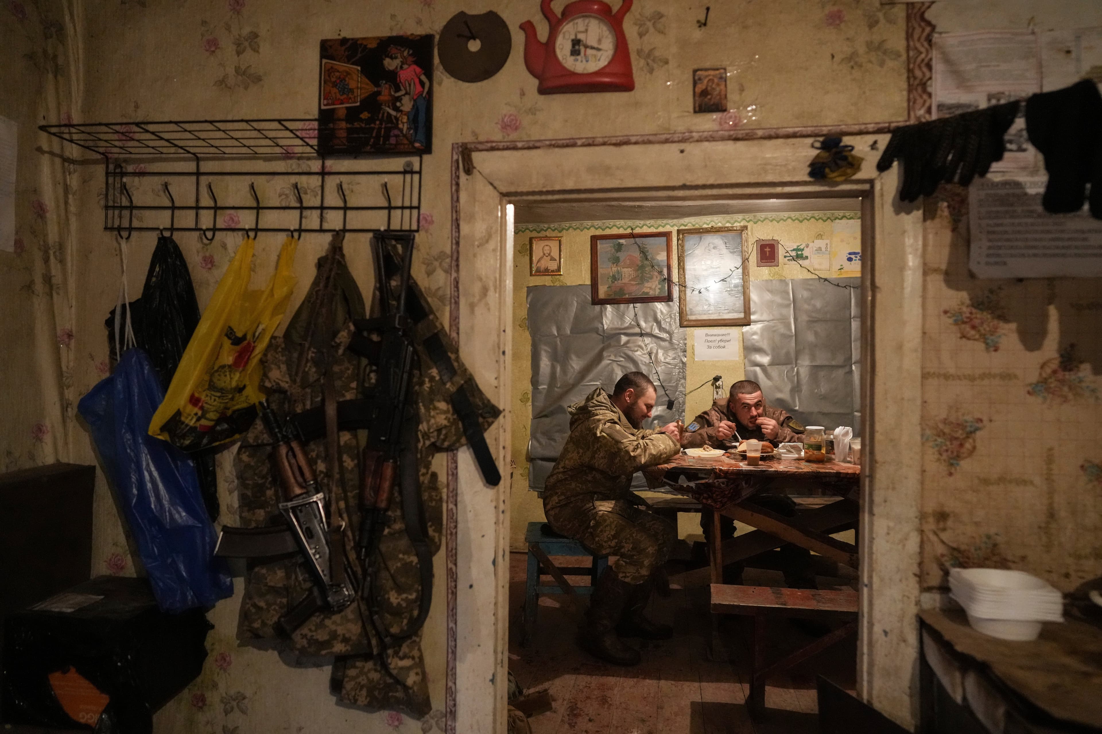 Canada's government is sending body armour to support Ukraine. So is this group of activist fundraisers.