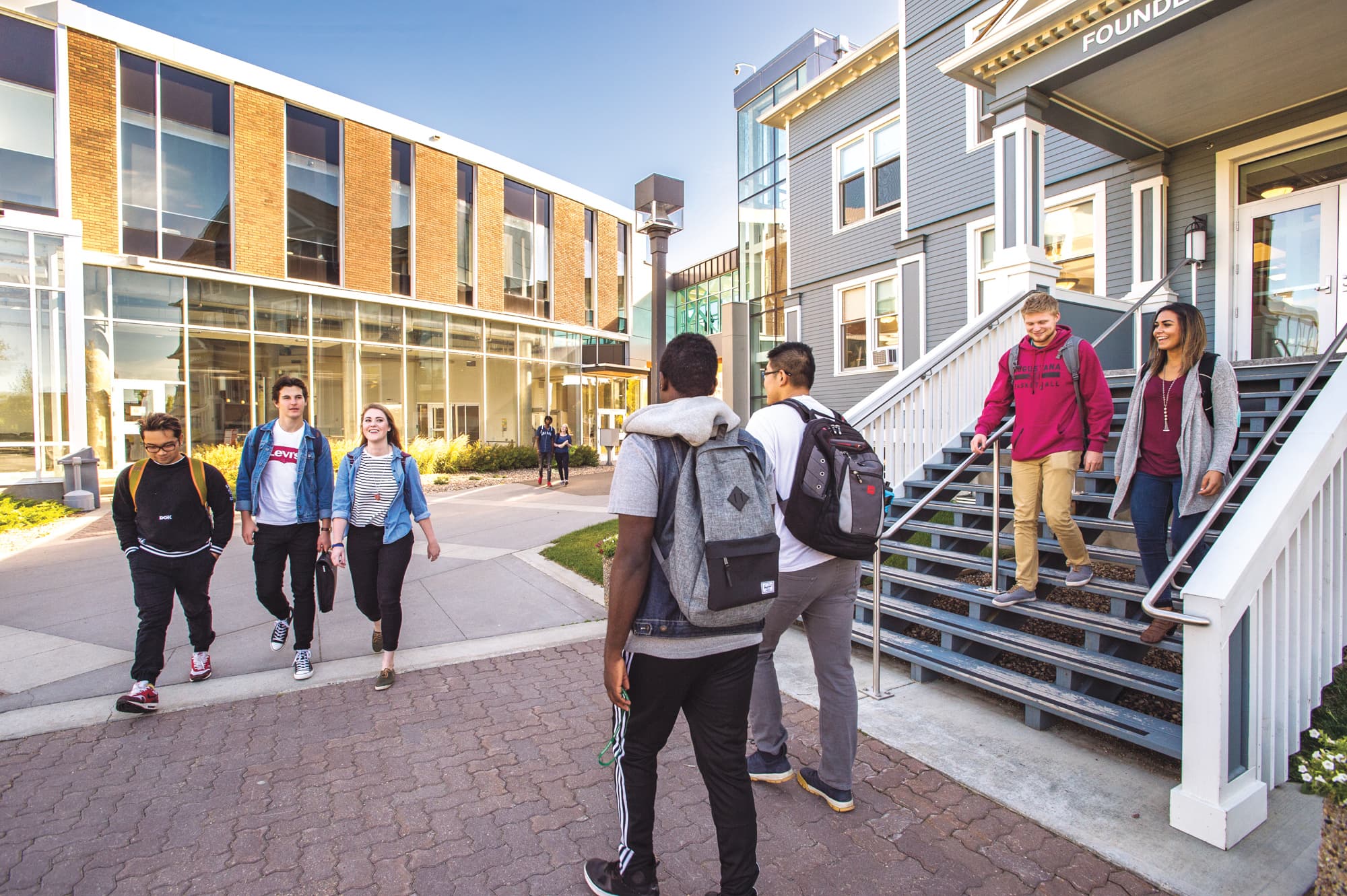 University of Alberta: Student life on campus