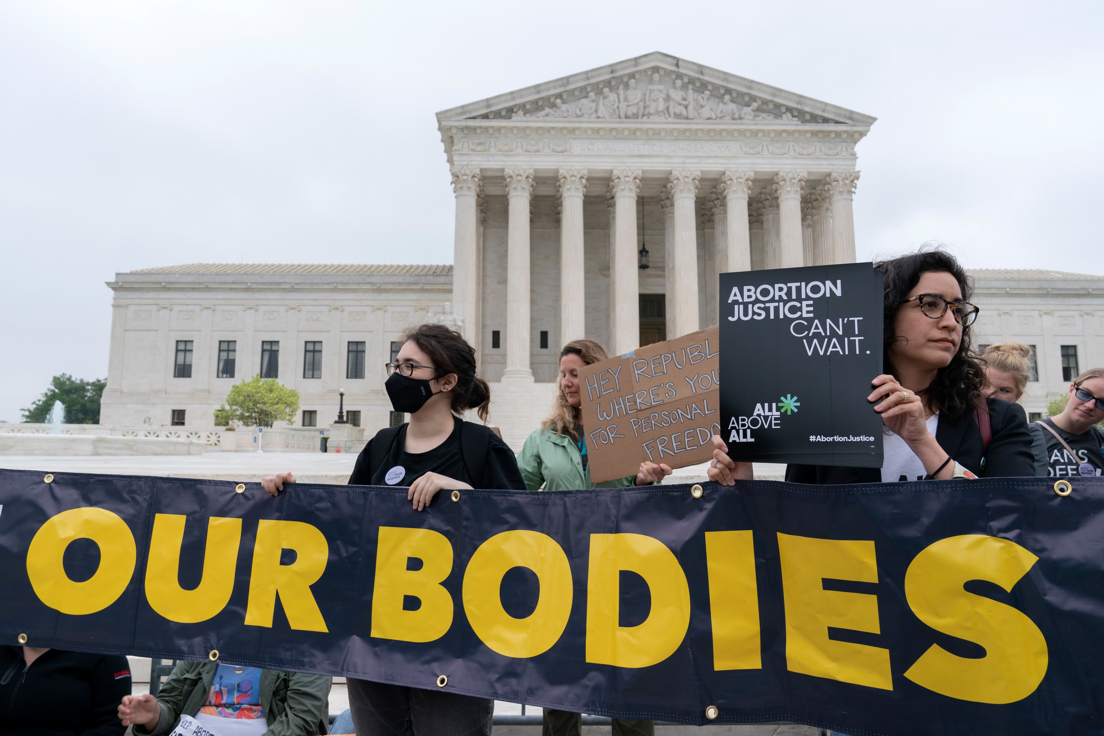 Leaked document suggests U.S. court could undo Roe v. Wade