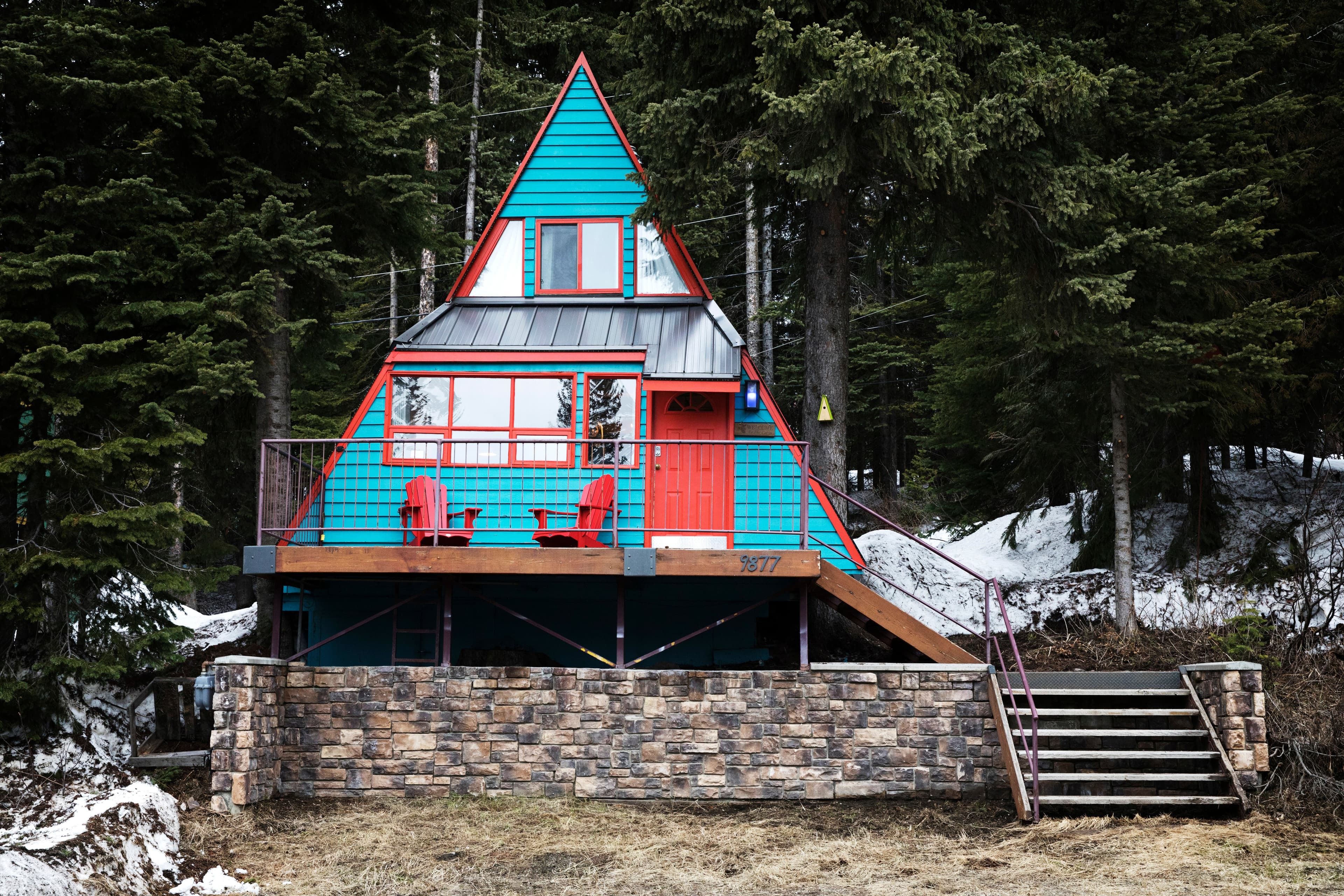 Cottage Industry: Okanagan, “the million-dollar market”