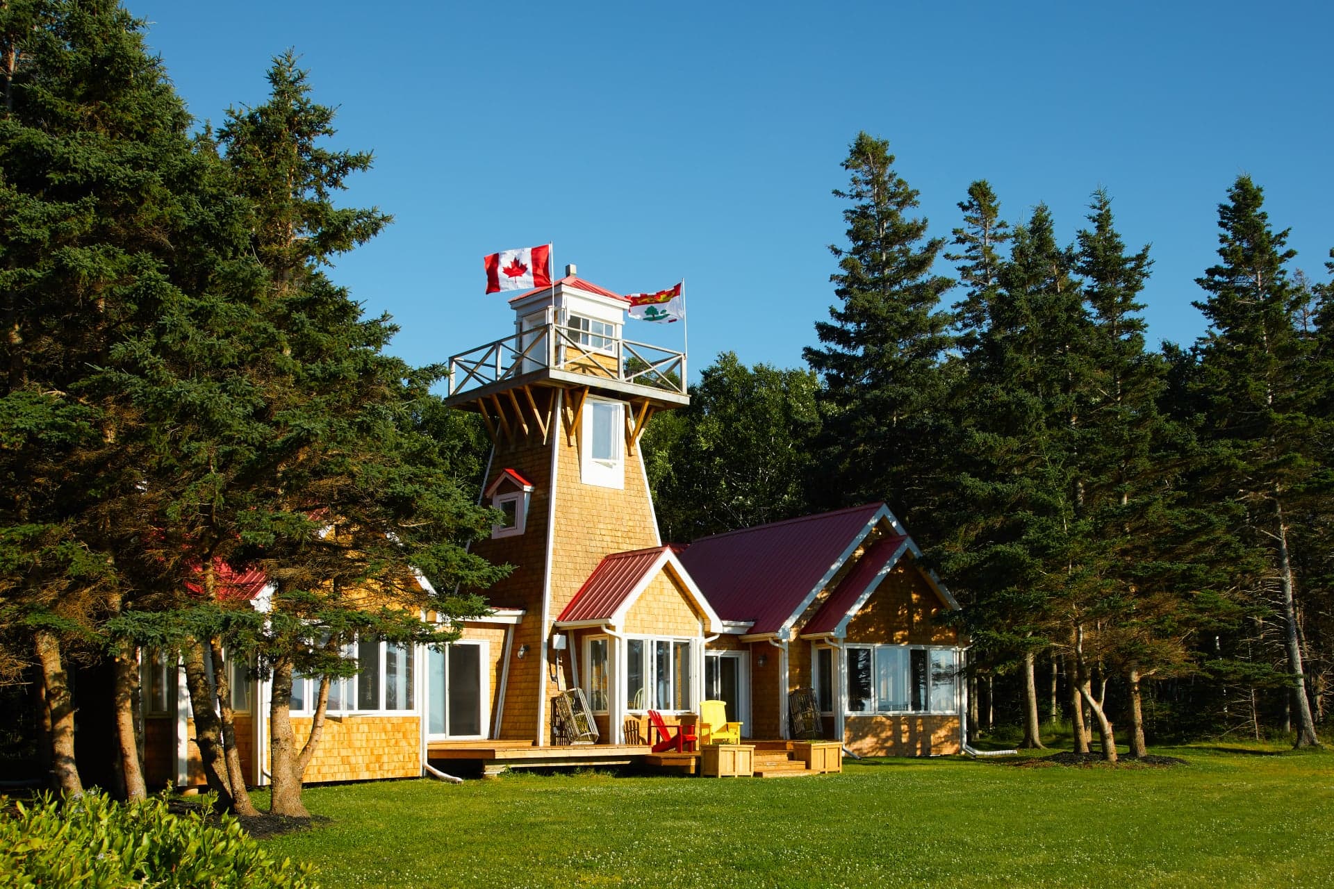 Why this Ottawa couple moved into a PEI lighthouse