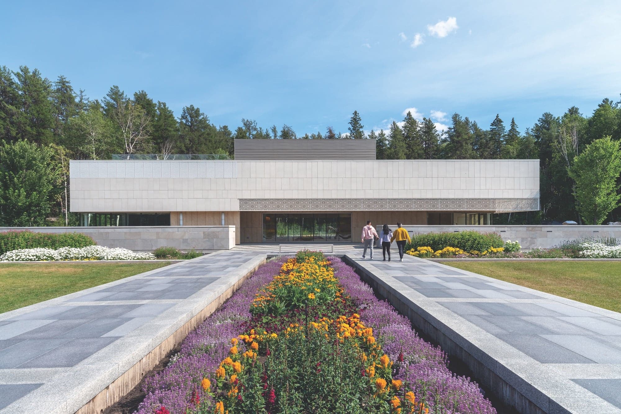 Just outside of Edmonton, the striking Diwan Pavilion is a feat of Islamic architecture
