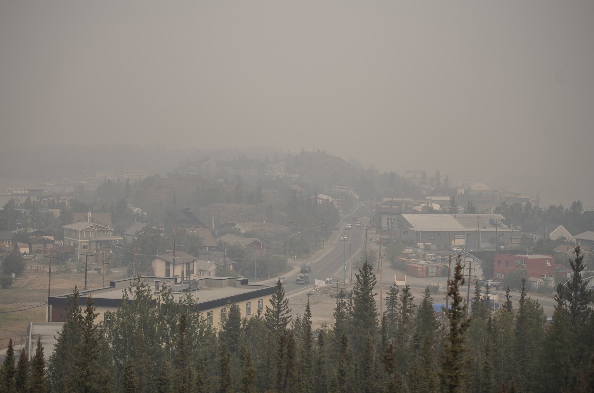 “It’s like going off to war”: This man is helping evacuate fire-plagued Yellowknife