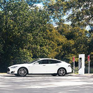Car at supercharger station. Theo Civitello/Tesla Motors