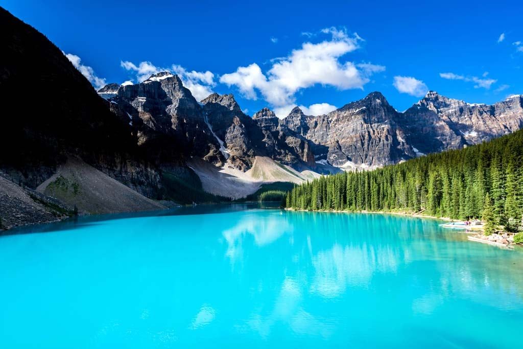 Moraine lake in Banff National Park, Alberta, Canada. (Shutterstock)