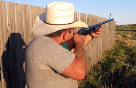 091117_gunsdontkillpeople