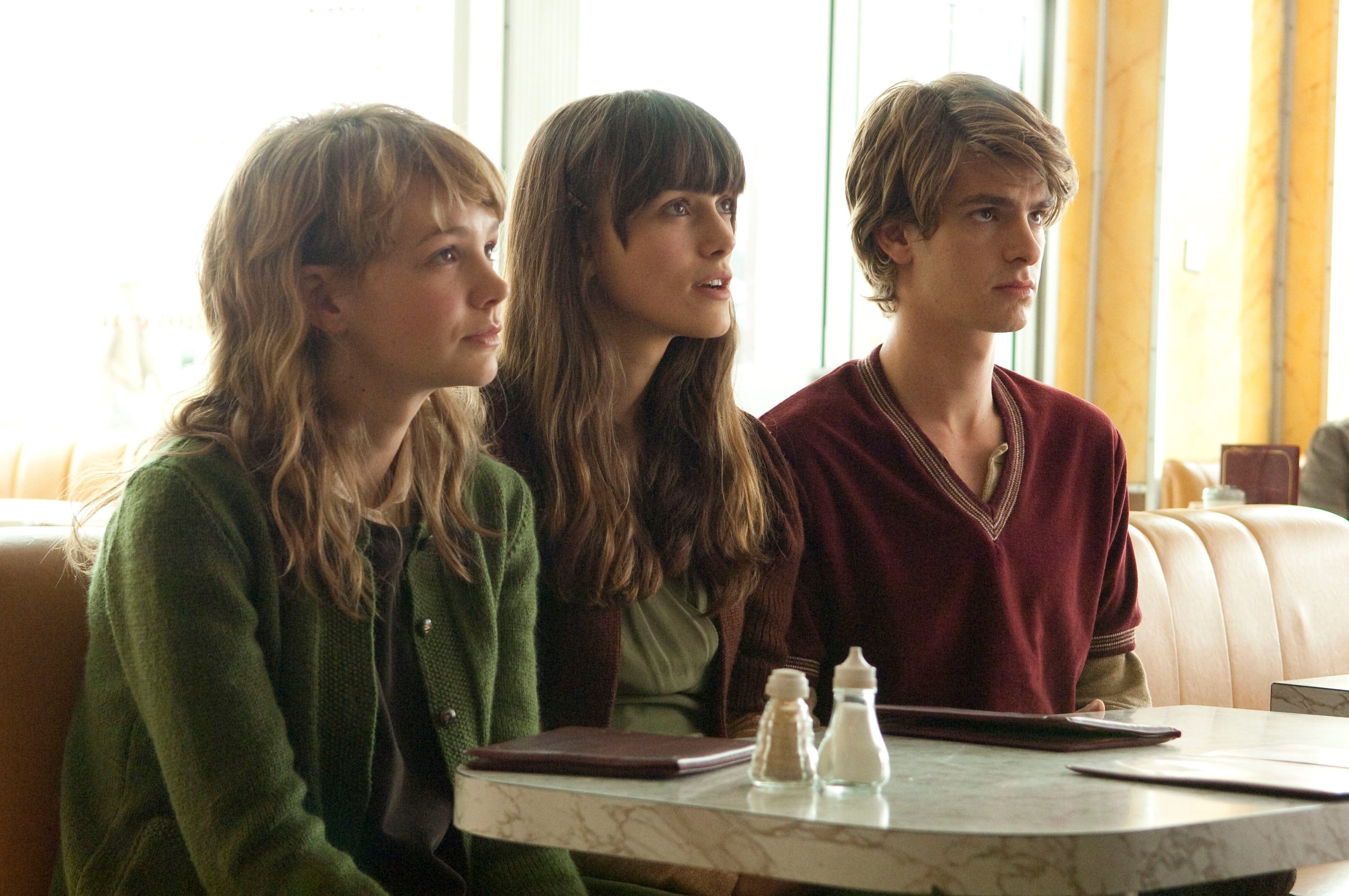 (from left) Carey Mulligan, Keira Knightley and Andrew Garfield in 'Never Let Me Go'