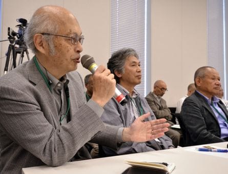 An elderly mmember of "Skilled Veterans