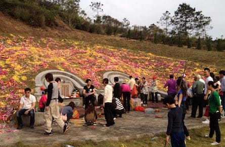A scene from last year's Qingming Festival. The festival is thought to be a lucky occasion for celebrating ghost marriages. (kevinykchan / Flickr)