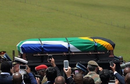 APTOPIX South Africa Mandela Mourning