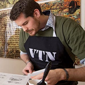 Veteran makes art 300x300