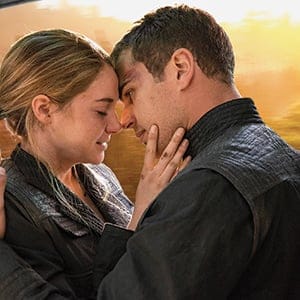 Divergent_feature