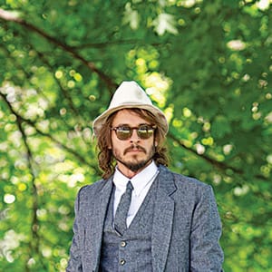Shorts suit courtesy of 18 Waits.