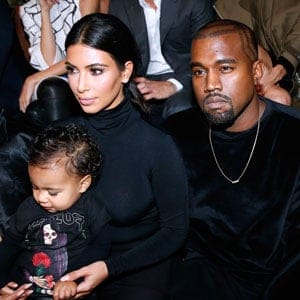 Balenciaga : Front Row - Paris Fashion Week Womenswear Spring/Summer 2015