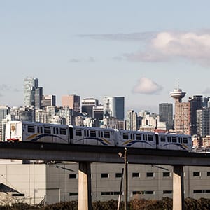 24vSkyTrain2013