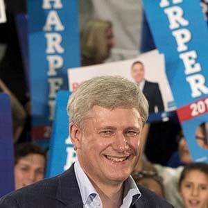 Canadian Prime Minister Stephen Harper speaks to supporters during a rally in Montreal, Quebec, Canada August 2, 2015. Canadian Prime Minister Stephen Harper on Sunday called a parliamentary election for Oct 19, kicking off a marathon 11-week campaign, the longest federal election campaign in recent history. REUTERS/Christinne Muschi  - RTX1MS1E