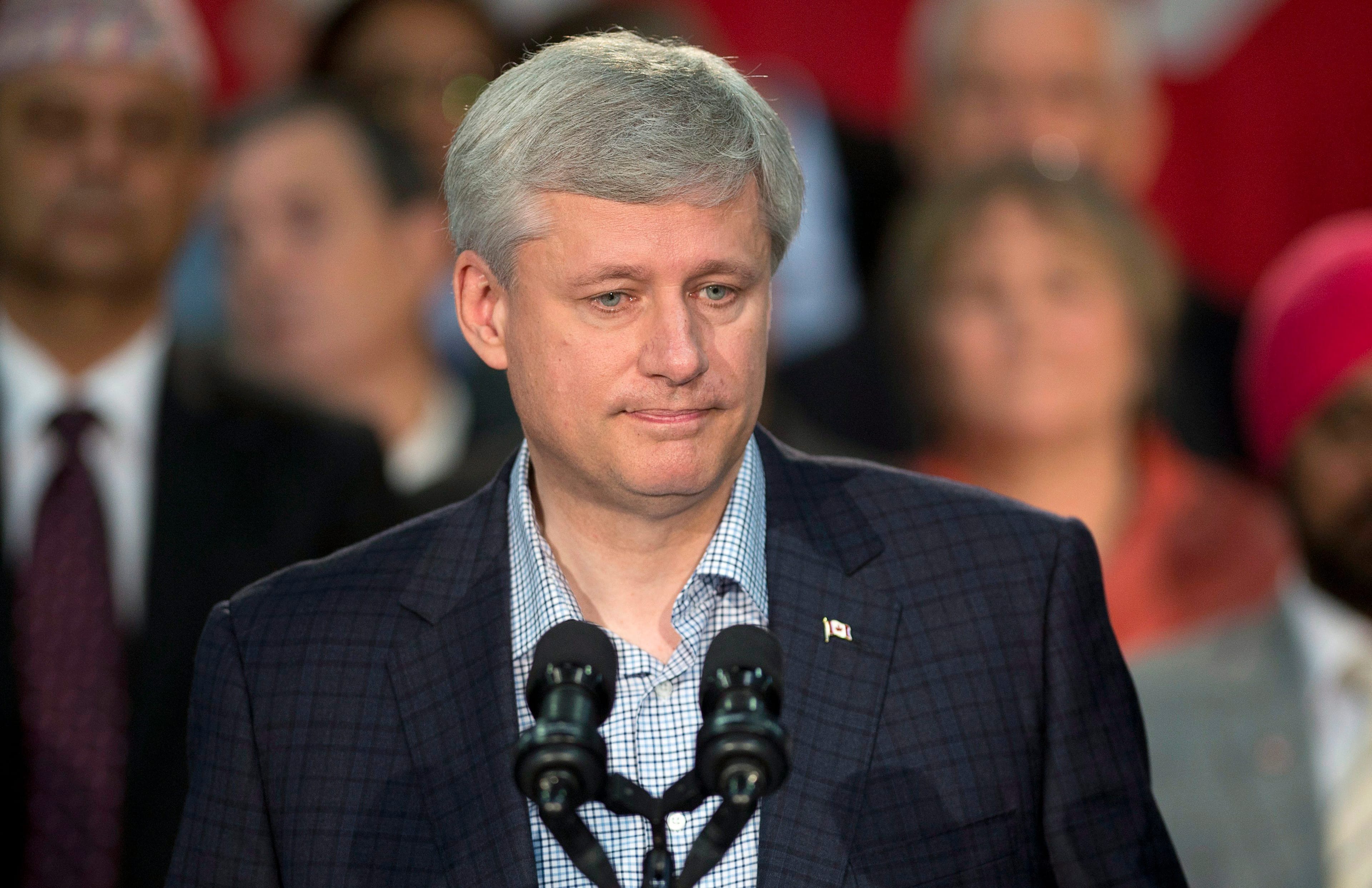Conservative Leader Stephen Harper speaks about the Syrian refugee crisis during a campaign event in Surrey, B.C., Thursday, September 3, 2015. (Adrian Wyld/CP)