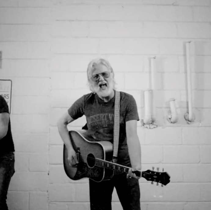 MACBULLDOG_OCT1_BLUERODEO_FEATURE01