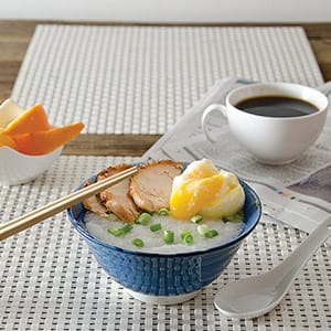 Traditional Chinese congee for breakfast? (Photograph by Sarah Azzam)