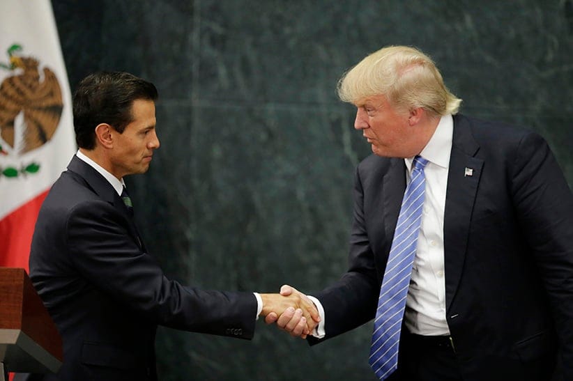 U.S. Republican presidential nominee Donald Trump and Mexico's President Enrique Pena Nieto shake hands at a press conference at the Los Pinos residence in Mexico City, Mexico, August 31, 2016. (Henry Romero/Reuters)