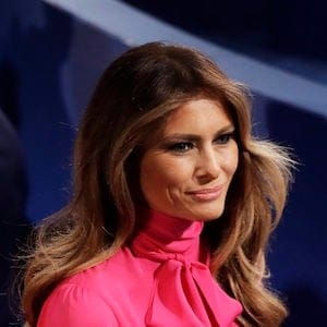 Melania Trump, wife of Donald Trump, arrives  before the second presidential debate between Republi can presidential nominee Donald Trump and Democratic presidential nominee Hillary Clinton at Washington University in St. Louis, Sunday, Oct. 9, 2016.(AP Photo/Patrick Semansky)