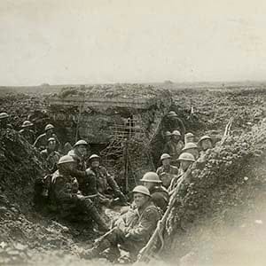 Canadian soldiers in a captured German machine-gun emplacement, Battle of Vimy Ridge, April 1917. (George Metcalf Archival Collection/Canadian War Museum)