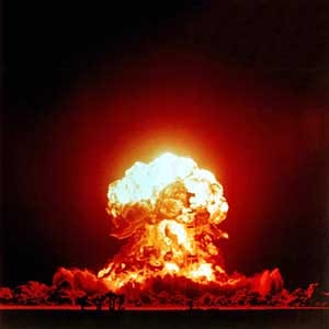 The Priscilla nuclear test, part of Operation Plumbbob. 25th June 1957. It was a series of nuclear tests conducted between May 28 and October 7, 1957, at the Nevada Test Site. Approximately 18,000 members of the U.S. Air Force, Army, Navy and Marines participated in exercises Desert Rock VII and VIII during Operation Plumbbob. The military was interested in knowing how the average foot-soldier would stand up, physically and psychologically to the rigors of the tactical nuclear battlefield. Nye County, Nevada, USA. (PHoto by Galerie Bilderwelt/Getty Images)