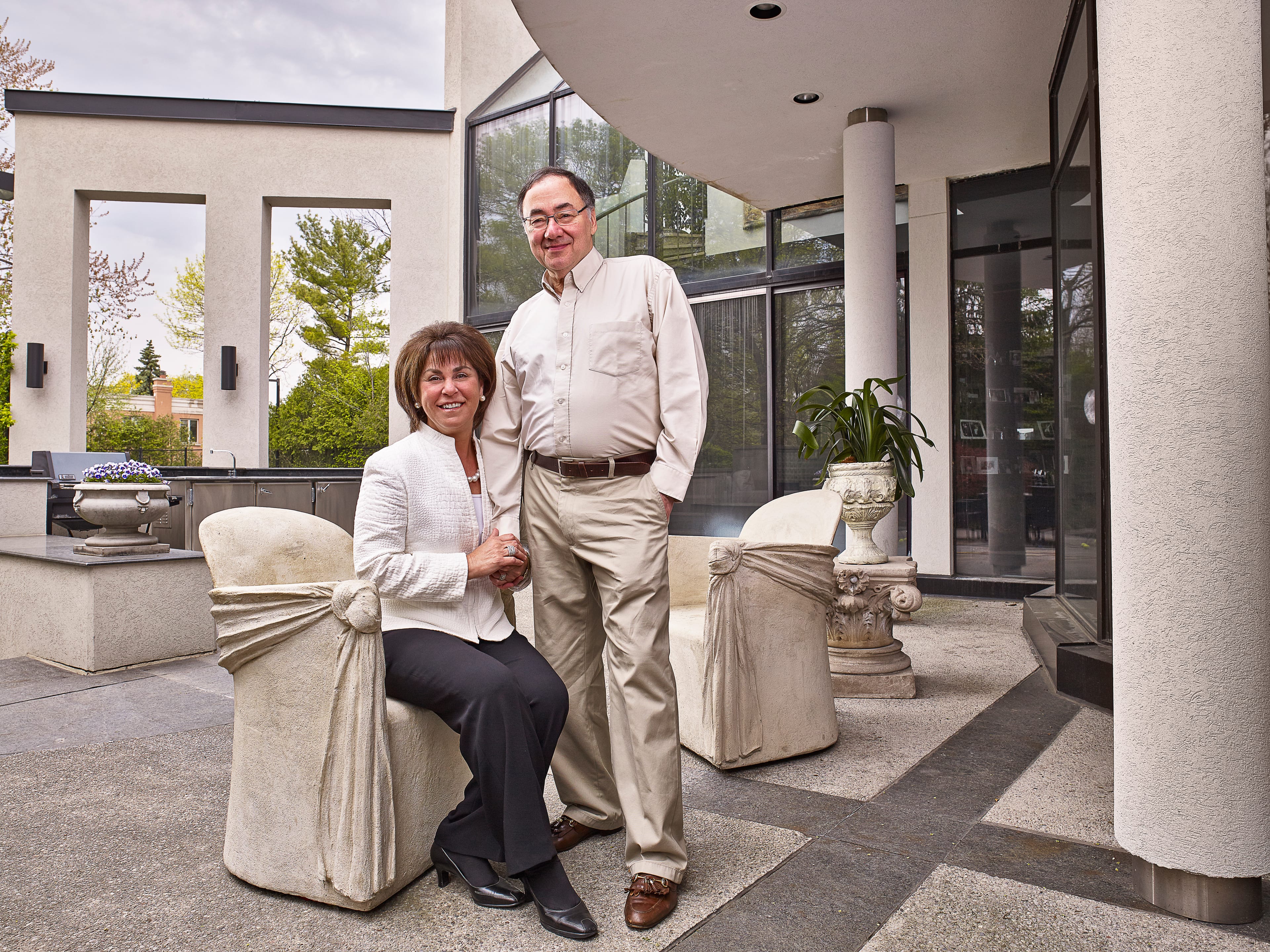 Honey and Barry Sherman in their Toronto home. (Dermot Cleary)