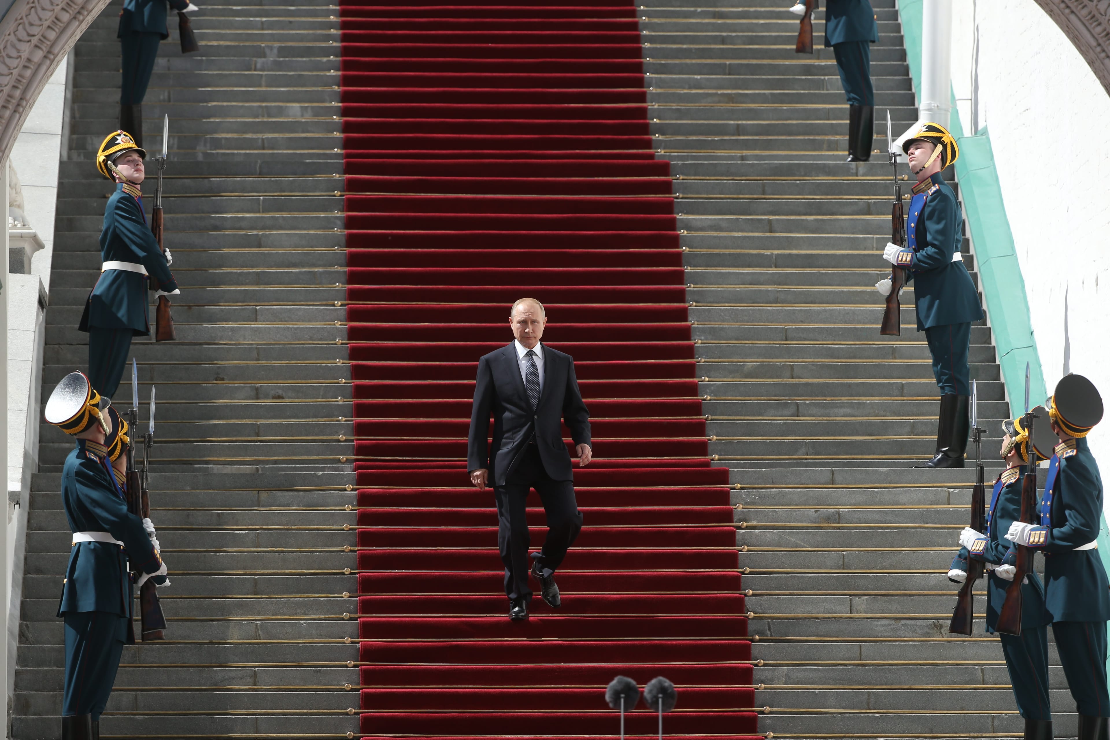 Russian President Vladimir Putin descends the stairs of the Grand Kremlin Palace during his inauguration May 7, 2018 in Moscow, Russia. (Sasha Mordovets/Getty Images)