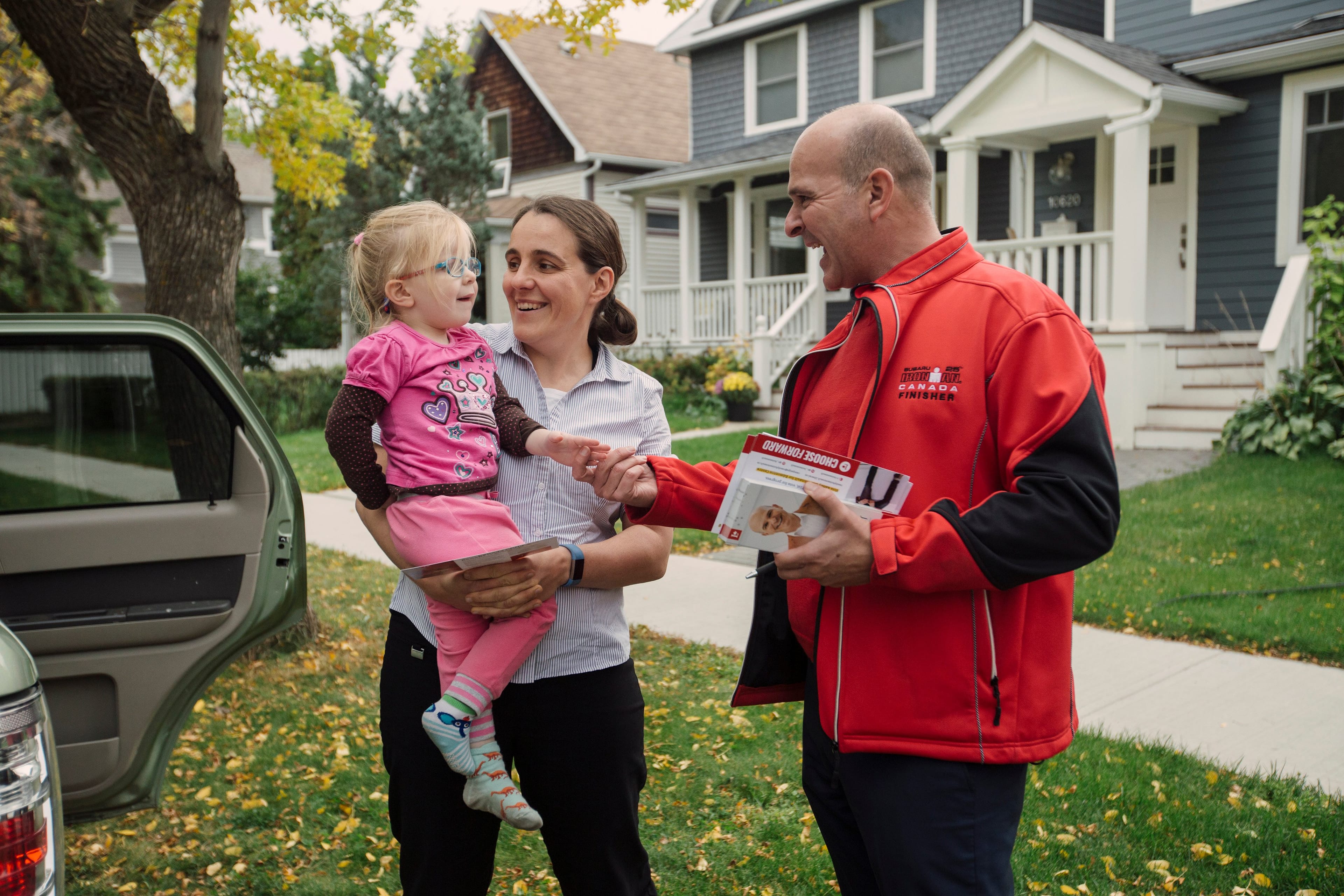 Boissonnault speaks with constituent  (Photograph by Amber Bracken)