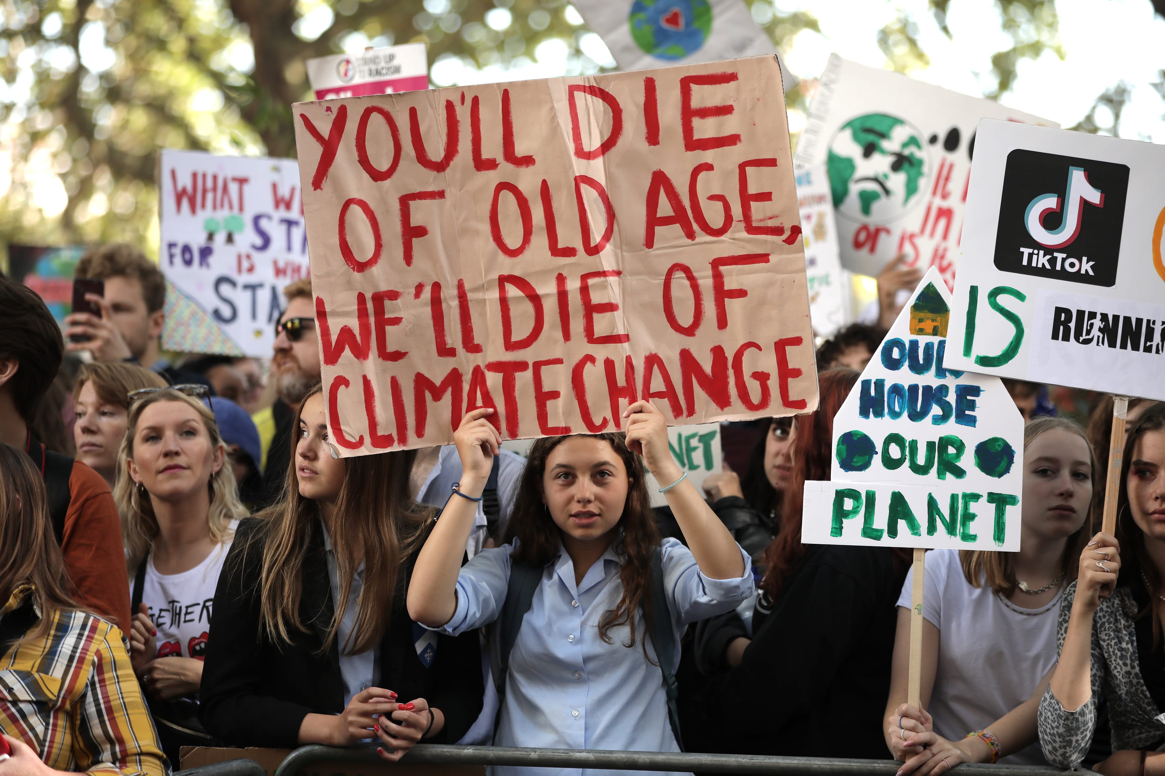 Protesters listen to Labour Leader Jeremy Corbyn address the crowd during the Global Climate Strike on September 20, 2019 in London, England. (Photo by Dan Kitwood/Getty Images)