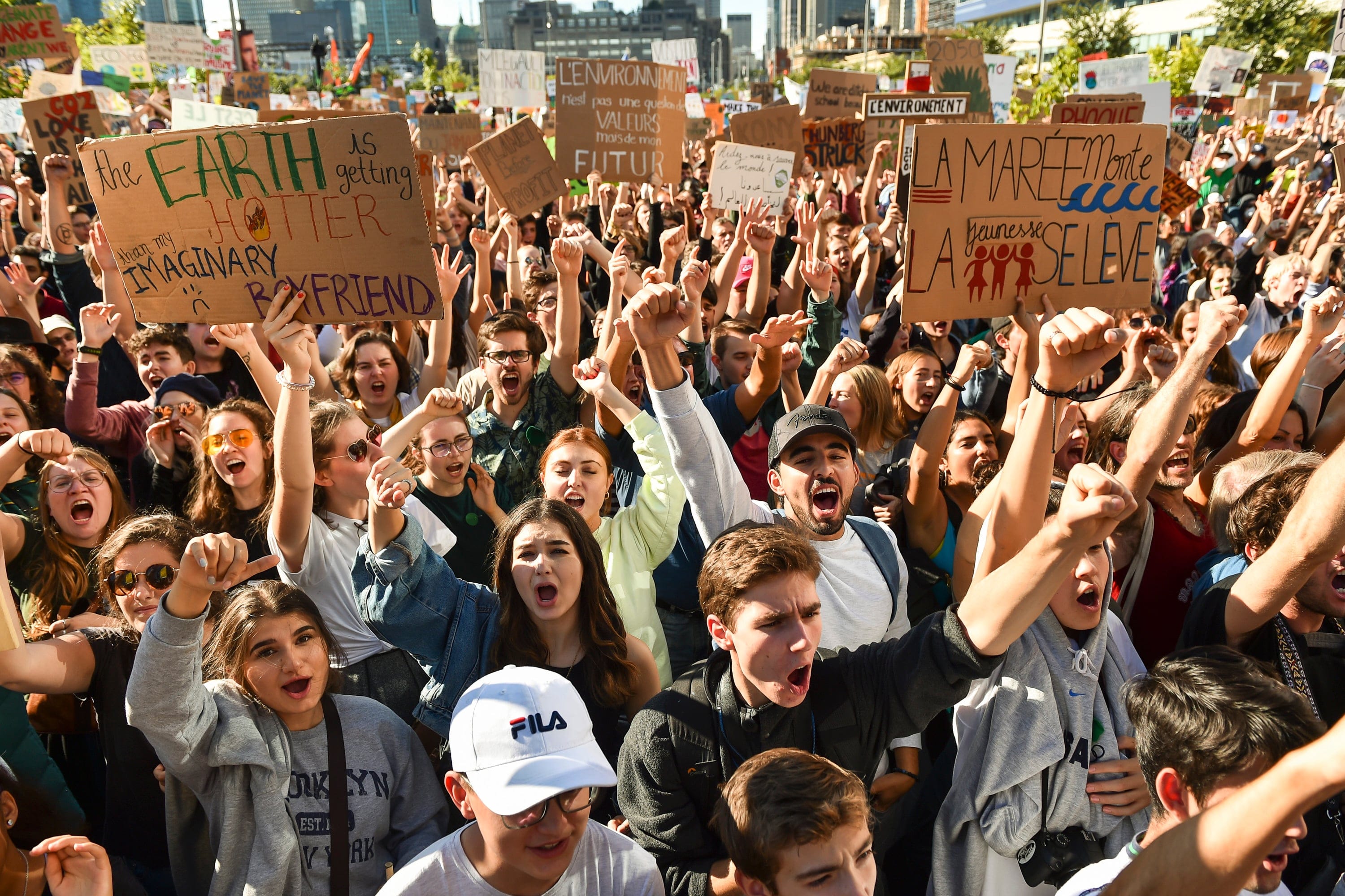 Activists rally for action on climate change on Sept. 27, 2019 in Montreal (Minas Panagiotakis/Getty Images)