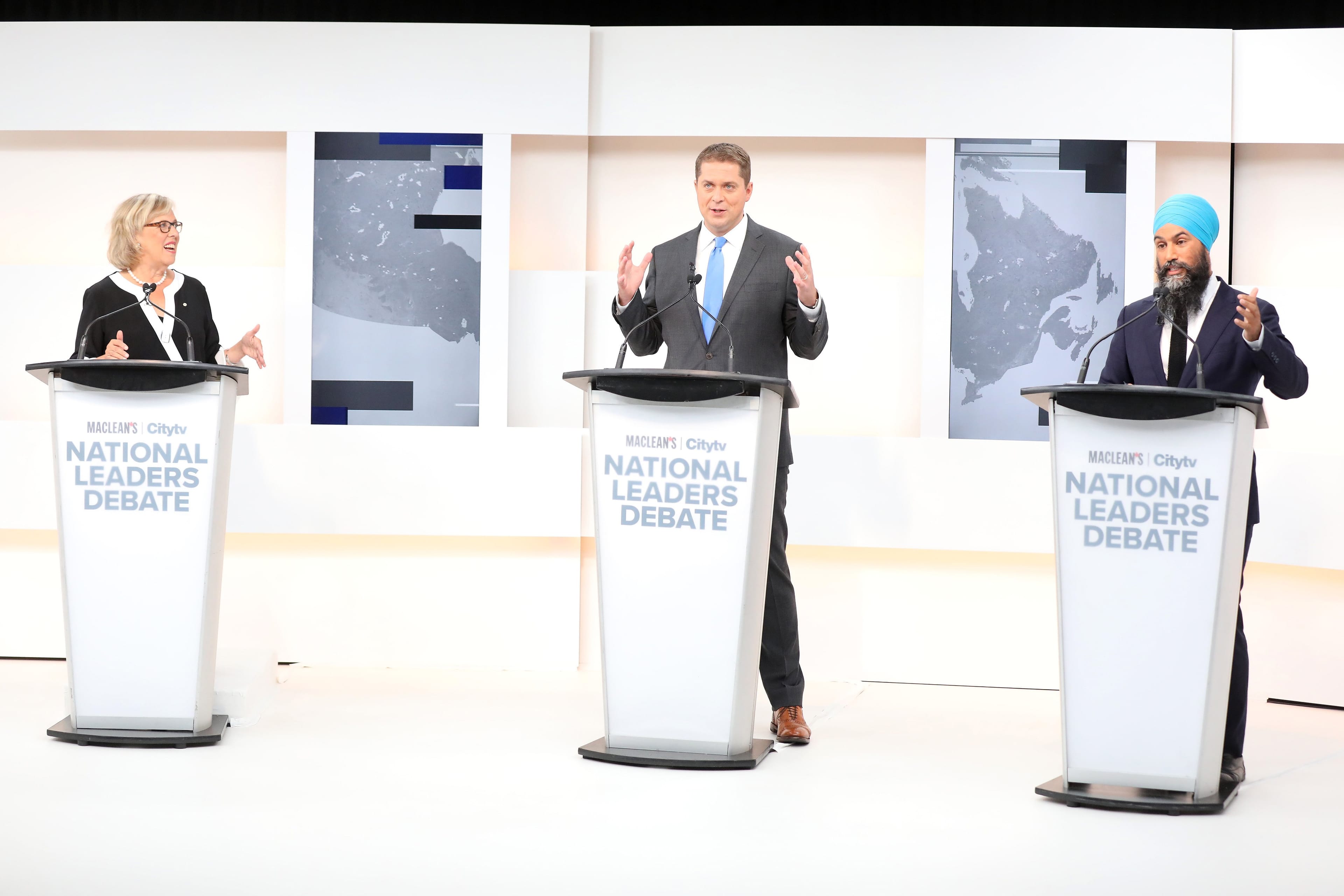 Paul Wells moderates the Maclean’s and Citytv Federal Leaders Debate in Toronto, featuring Elizabeth May, Jagmeet Singh, and Andrew Scheer. (Photograph by Cole Burston)