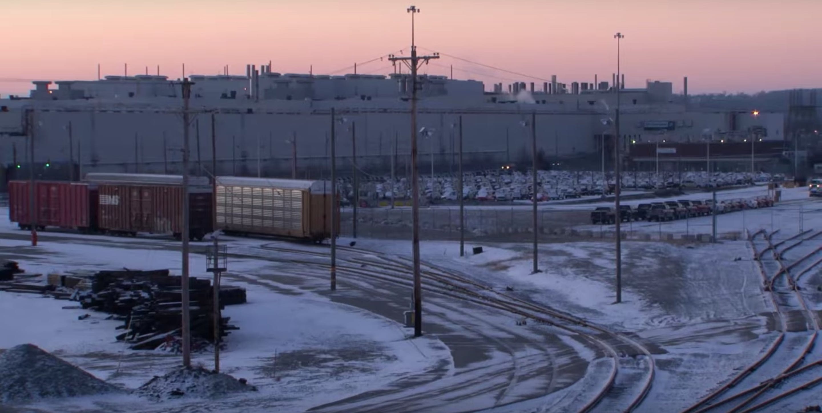 Screenshot of American Factory