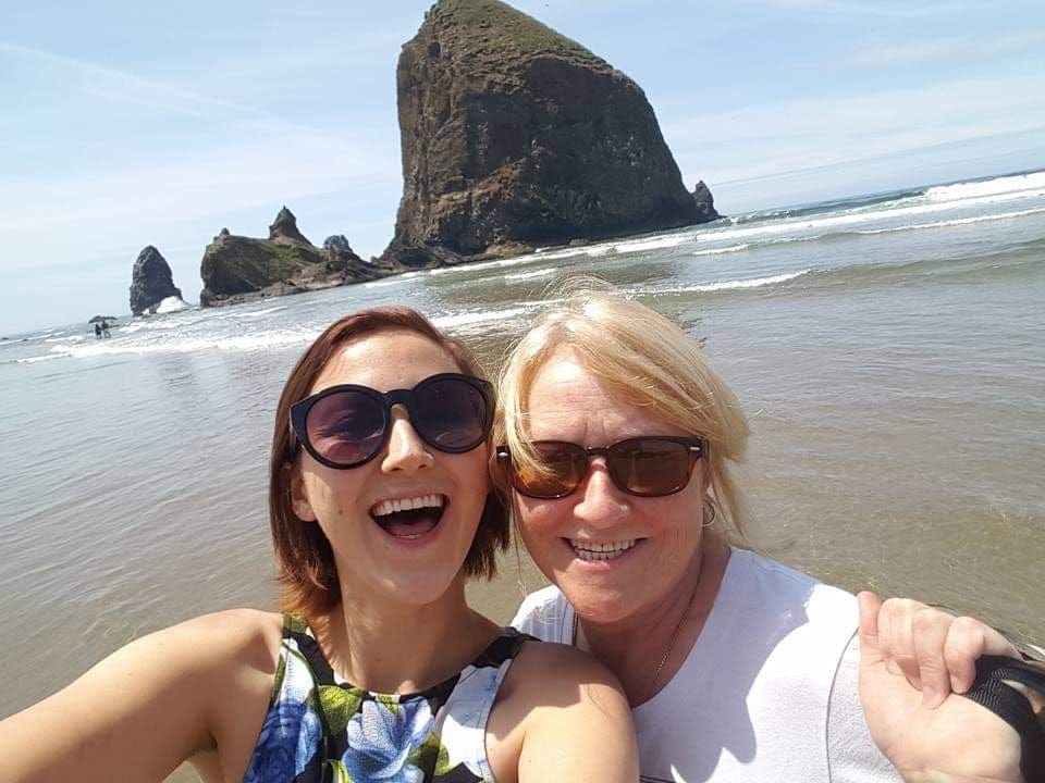 Deidre Olsen with her mom (Courtesy of Deidre Olsen)