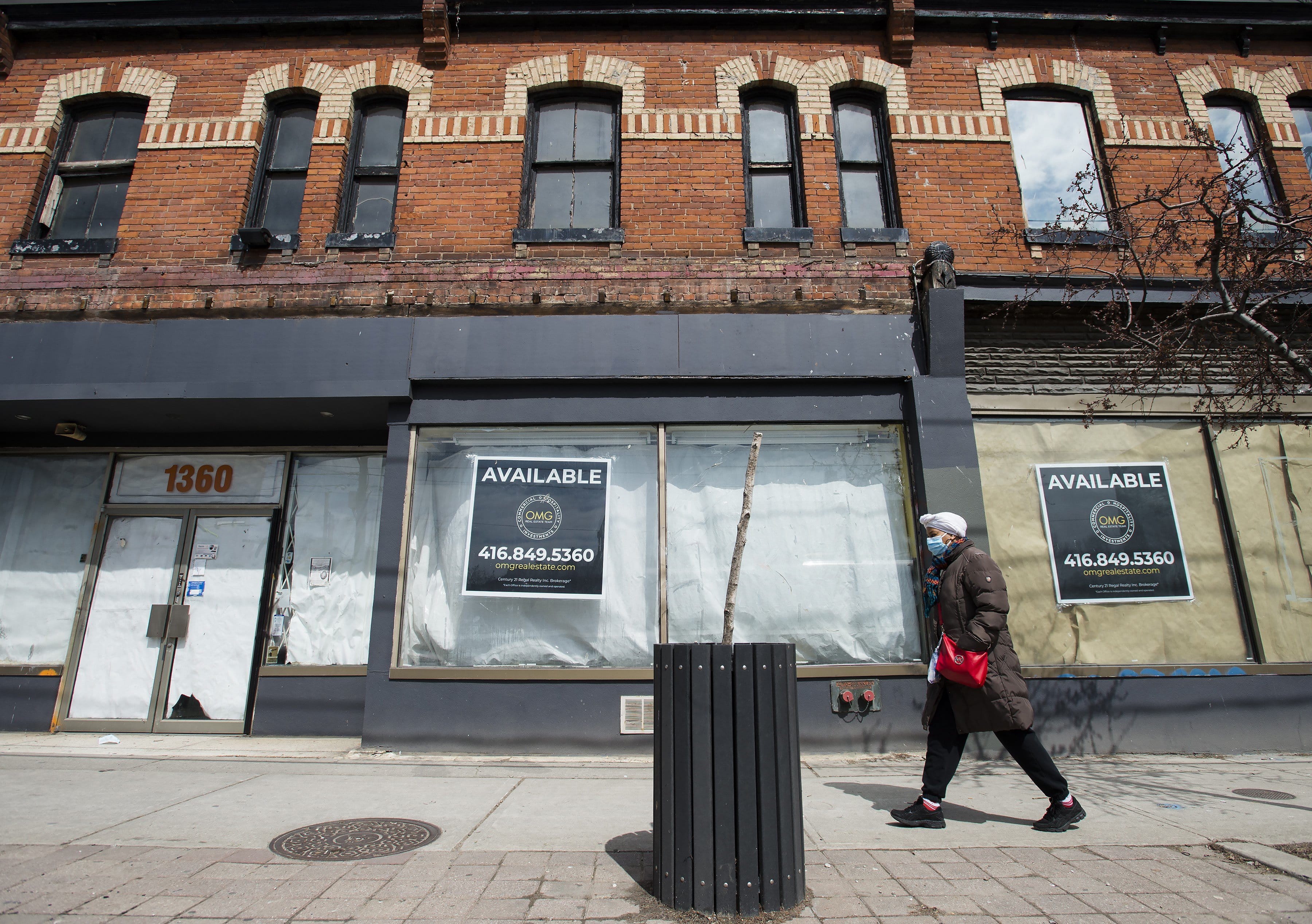 Space available on storefronts is shown on Queen Street in Toronto on Thursday, April 16, 2020. (Nathan Denette/CP)