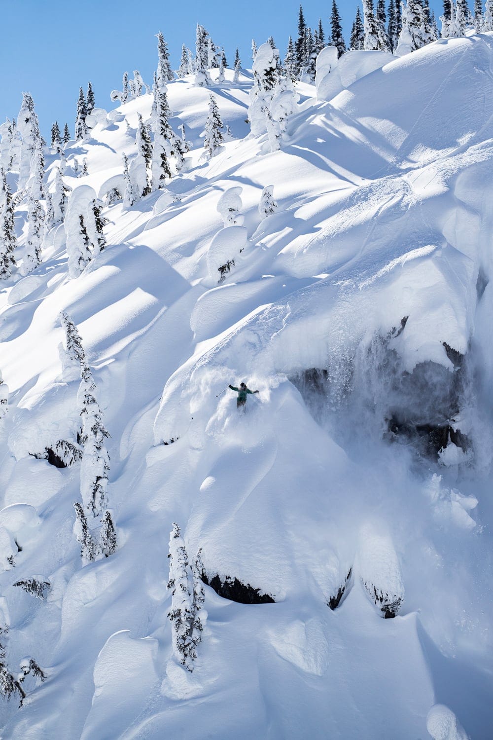Parker’s photograph captures the moment the snow mound that buried McNutt broke off (Eric Parker)