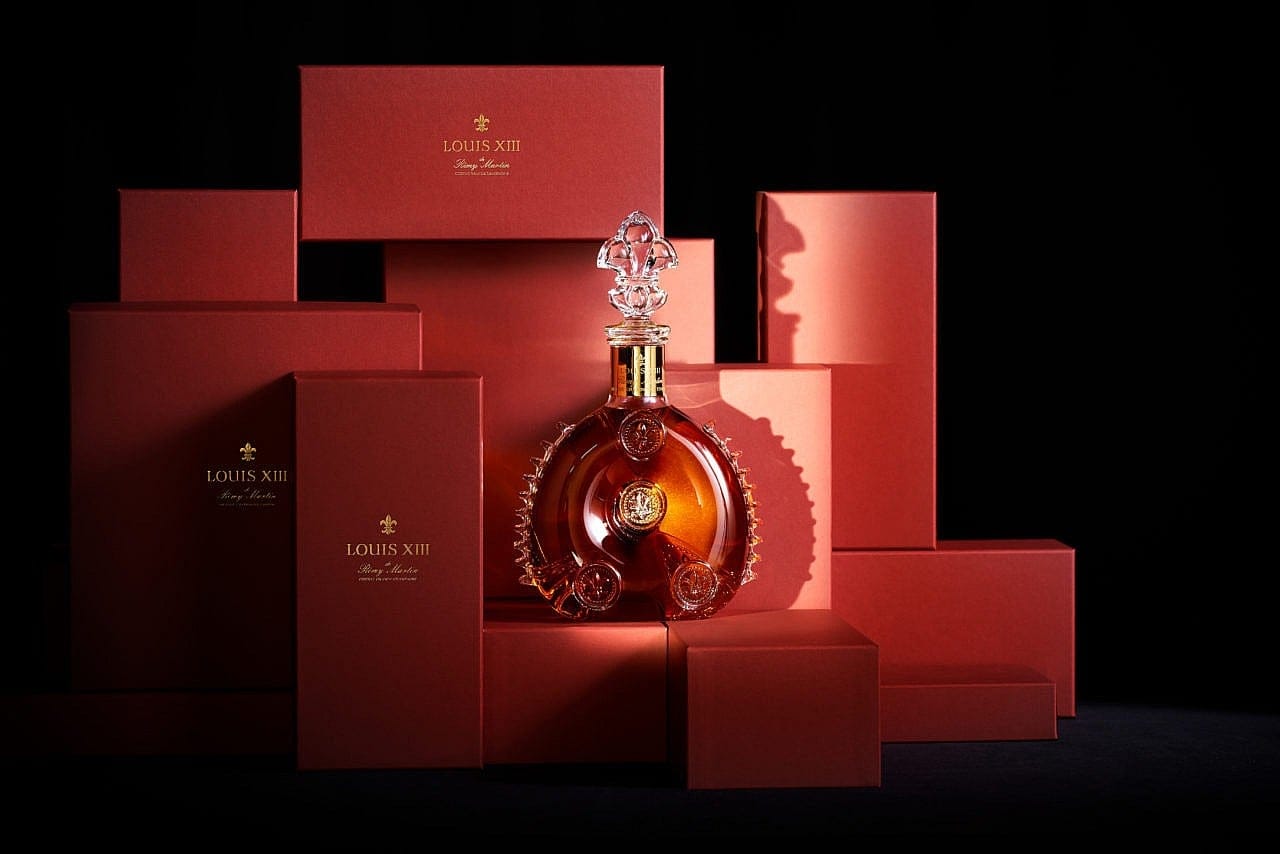 LOUISXIII-Lifestyle-RedBoxes