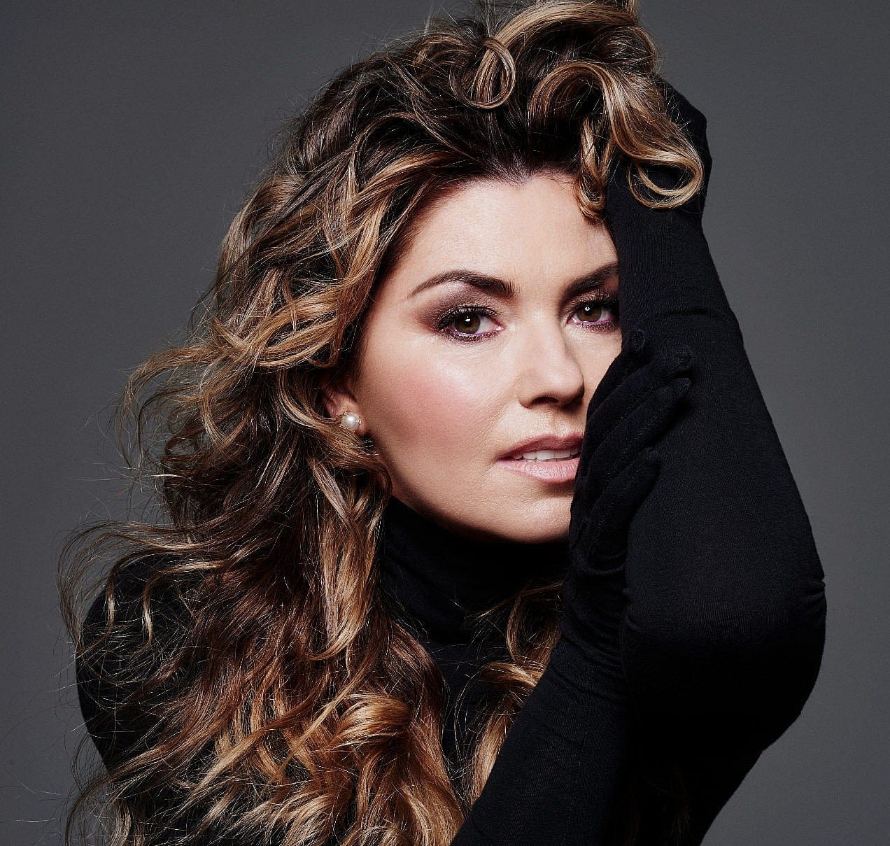 Shania Twain posing in a photoshoot
