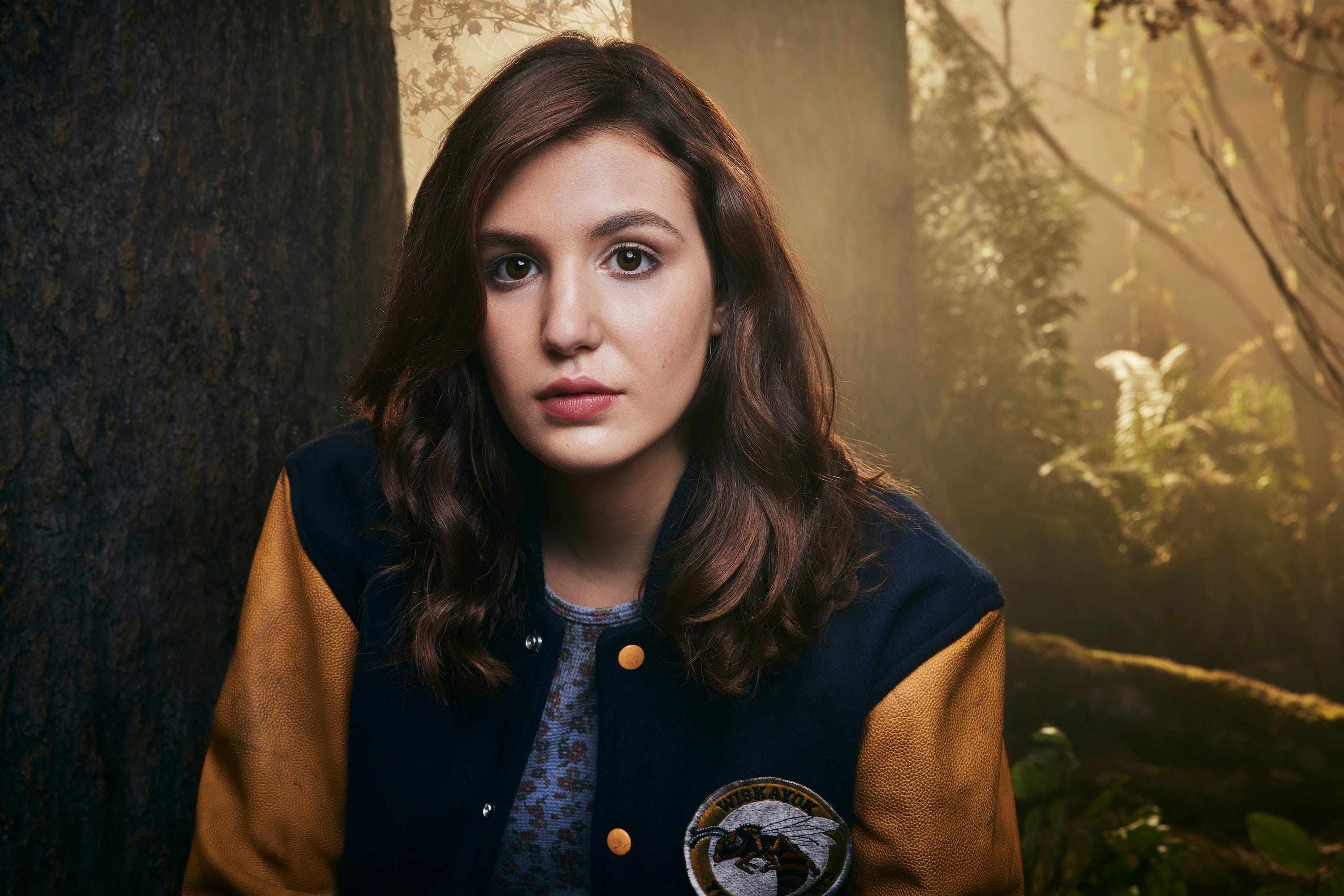 Sophie Nélisse as Teen Shauna in Yellojackets (Photos: Brendan Meadows/SHOWTIME)