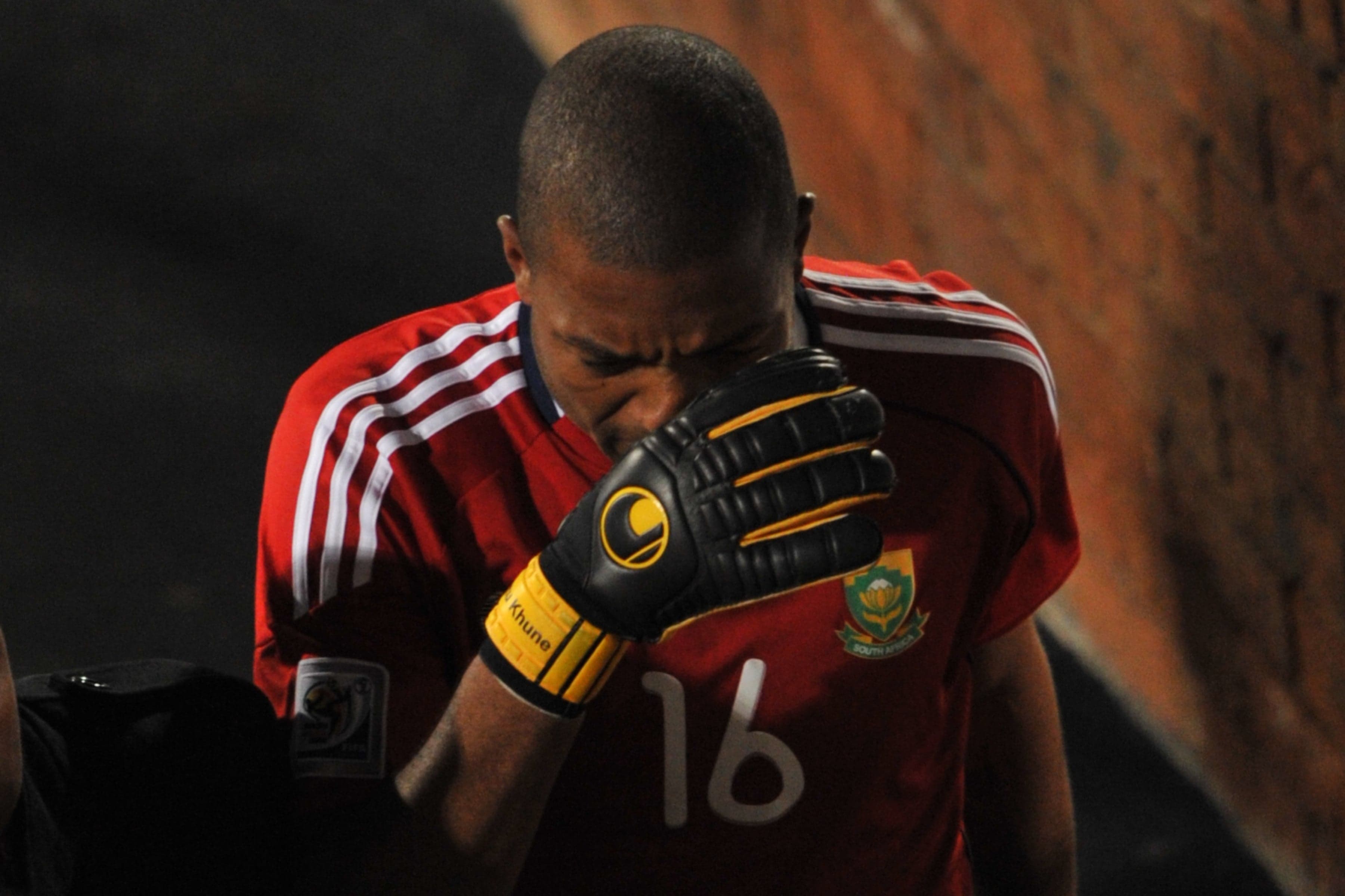 South Africa's goalkeeper Itumeleng Khun