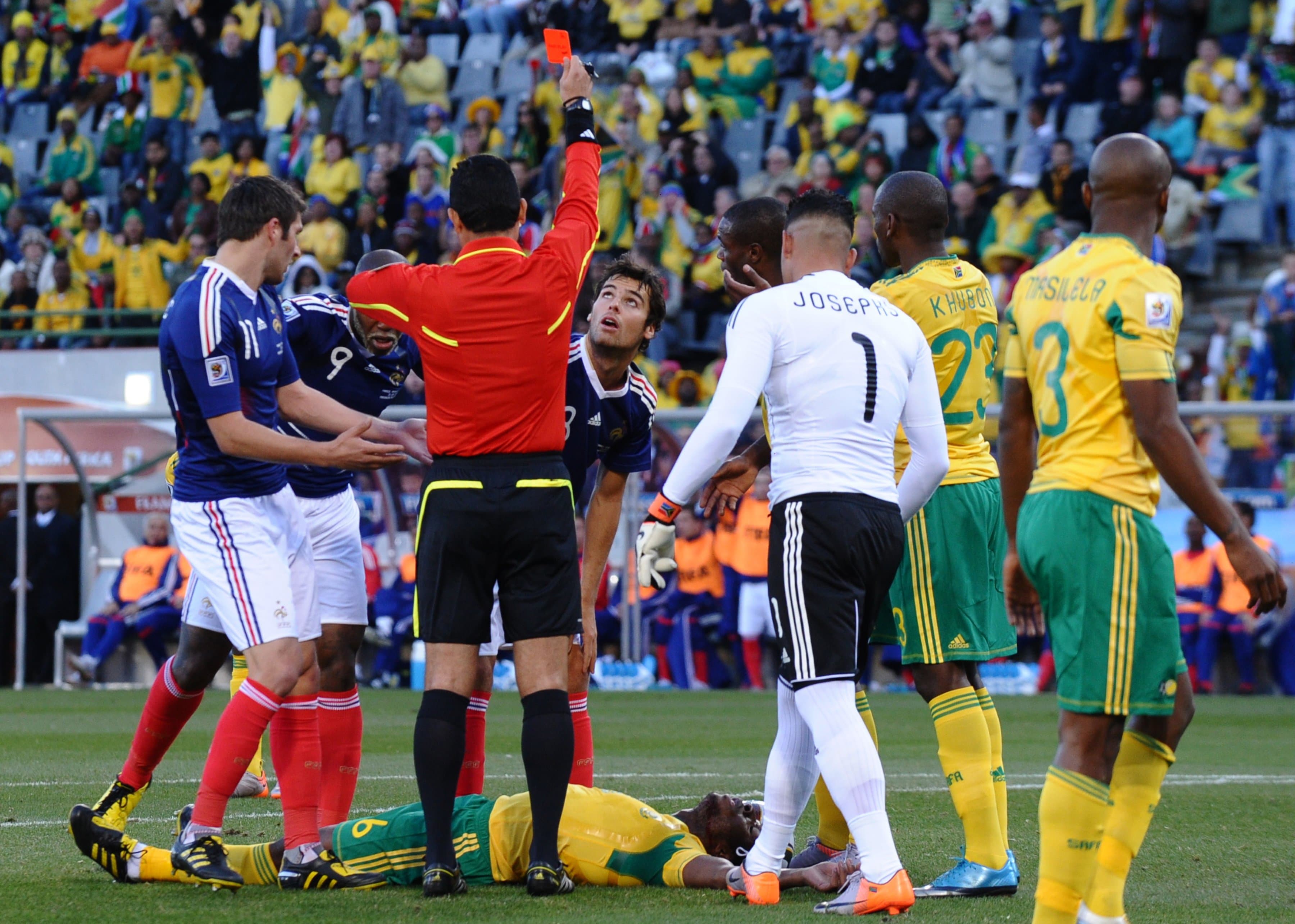 France's midfielder Yoann Gourcuff (back)