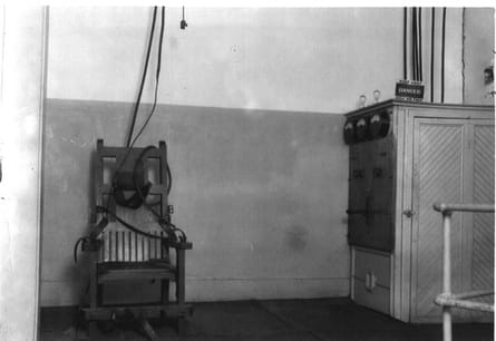 110119_electric_chair