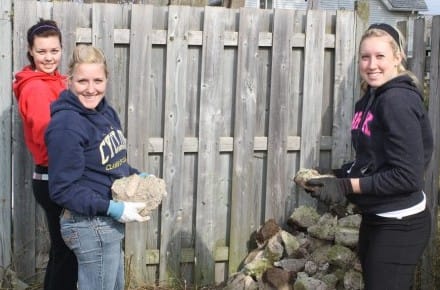 Community service learning photo courtesy of Brock University