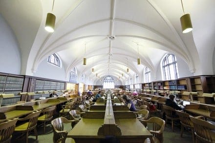 Queen's University (Jessica Darmanin)
