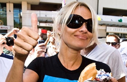 Pamela Anderson Does Lunch At KFC For The New Faux Chicken Sandwich